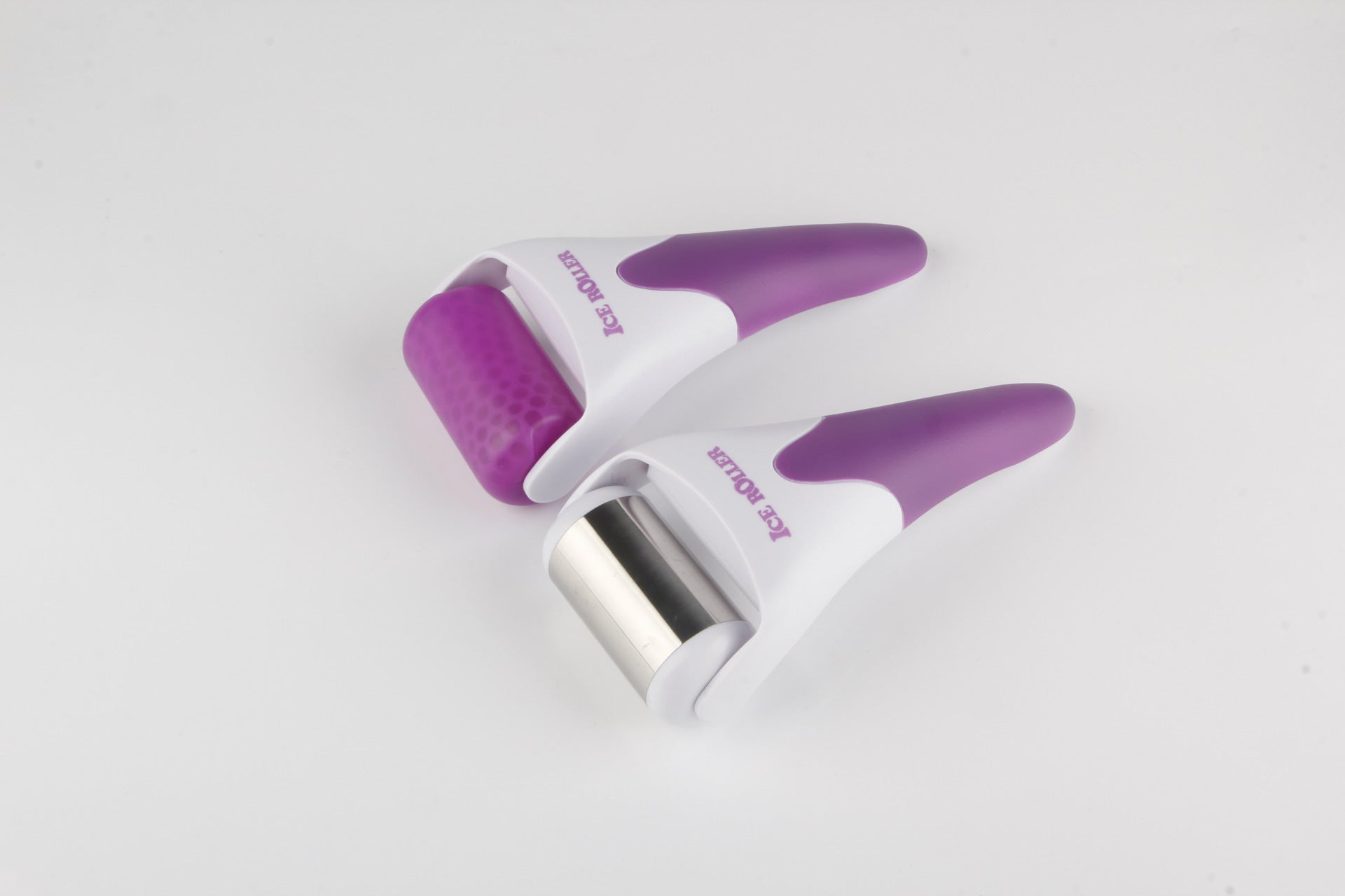DefinedGlow Chill — Ice Facial Roller